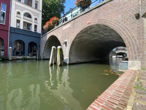 Bed & Breakfast Slapen Onder De Dom