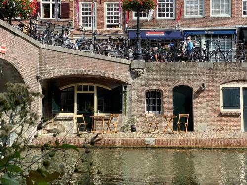 Bed & Breakfast Slapen Onder De Dom
