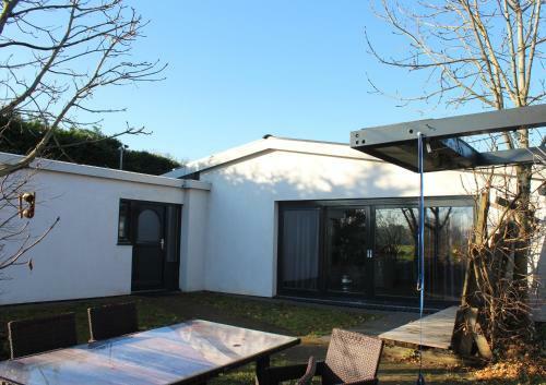 Villa Bungalow Between Haarlem And Amsterdam