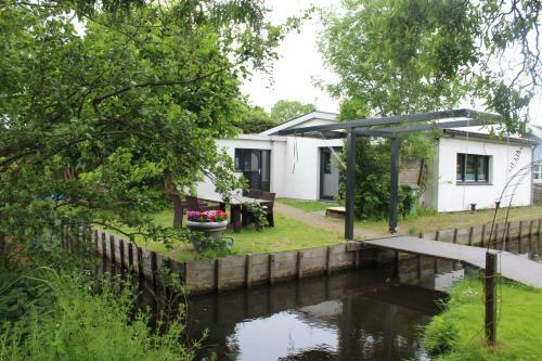 Villa Bungalow Between Haarlem And Amsterdam