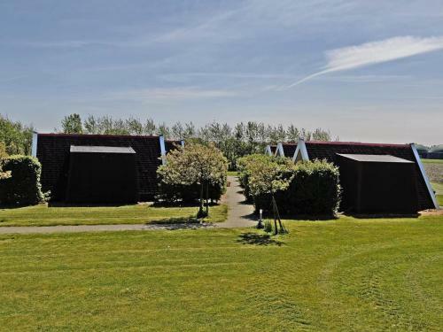 Hotelhuisje Warmenhuizen #d