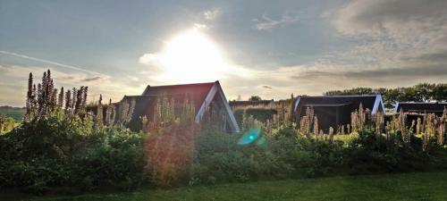Hotelhuisje Warmenhuizen #d