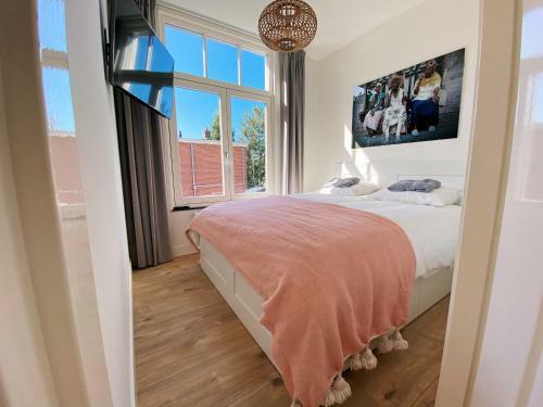 Apartamento Luxurious Historical Loft Close To The Beach!!