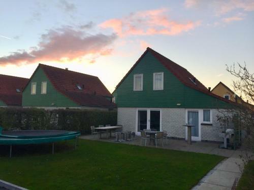 Vakantiewoning Met Een Geweldige Tuin Aan Zee