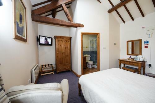 Hostal Church Farm Lodge