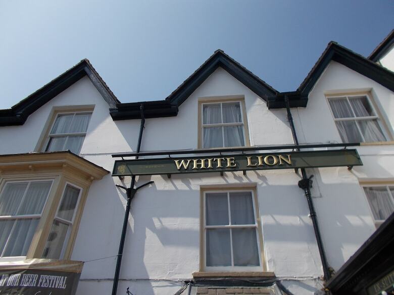 The White Lion Hotel