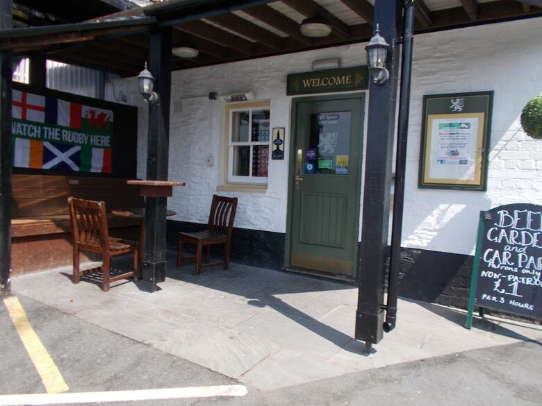 The White Lion Hotel