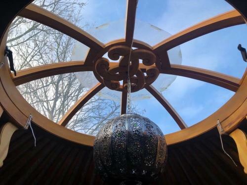 Overnachten In Een Luxe Yurt!