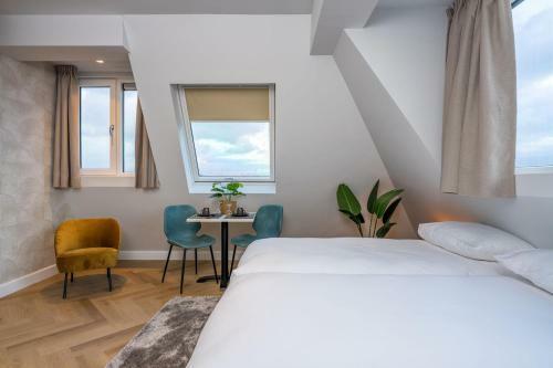 Hotel At Sea