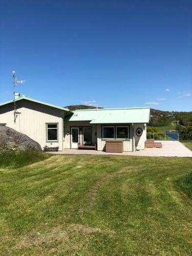 Villa Exclusive House With Private Boathouse