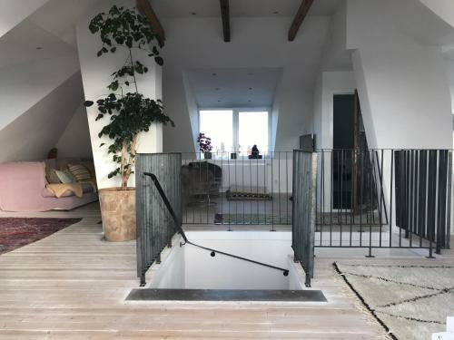 Big And Beautiful Villa In Nyhamnsl�ge