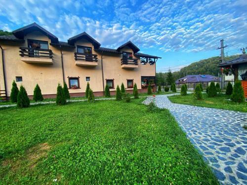 Hostal Pensiunea Perla R�u?or