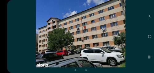 Apartament Etaj 4-2 Camere