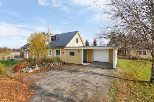 Large Spacious 4br House Perfect For Workers Near Wind Farms