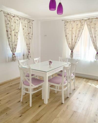 La Mimi Villa