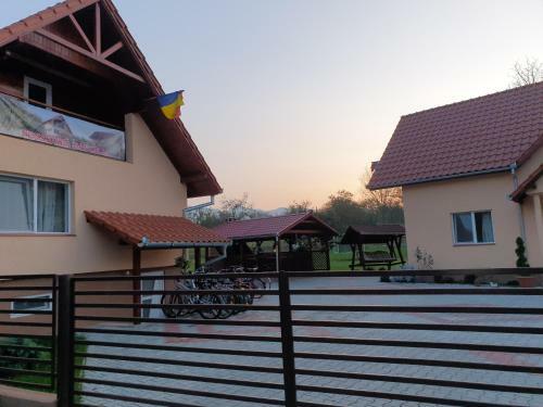 Bed & Breakfast Pensiunea Dan-ge-la