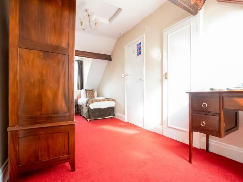 Cliffemount Hotel