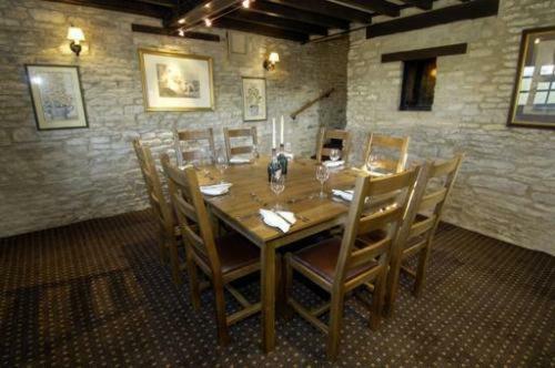 Hotel The Bird In Hand Inn, Witney