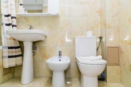 Family Apartment Near Shoping City