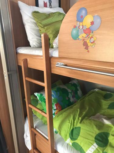 Husvagn I Hundfj�llet S�len