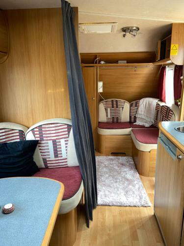 Husvagn I Hundfj�llet S�len