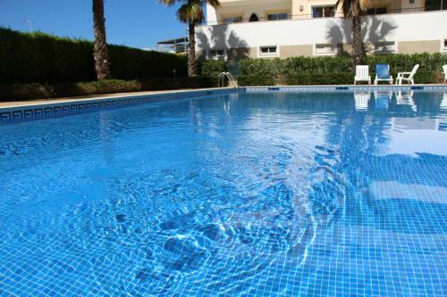 Health Approved Apartment With Ac, Terraces And Pool