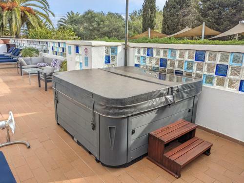 Casa Monte Cristo Apartments - Plum