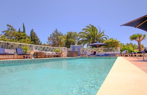 Casa Monte Cristo Apartments - Almond