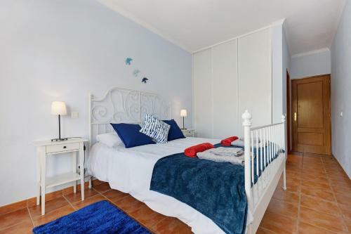 Henris Apartment
