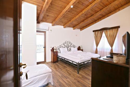 Hostal Pensiunea Sanmartin