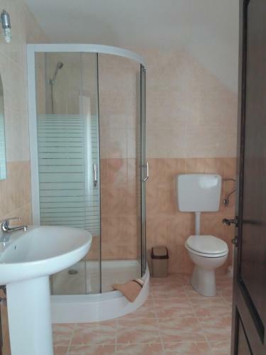 Hostal Karisma Kriss