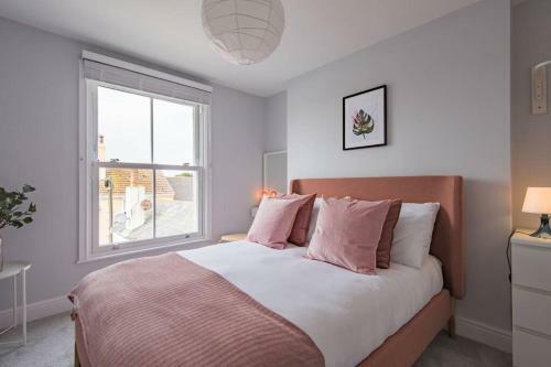 Stunning Large Sea View Apartment - The Lookout