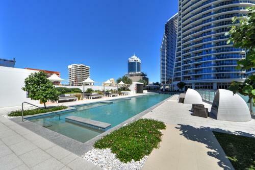 H'residences 2 Bedroom Ocean View Apartment - Q Stay