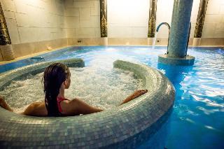 Careys Manor Hotel & Spa