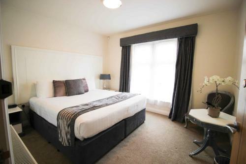 Hostal Blorenge House