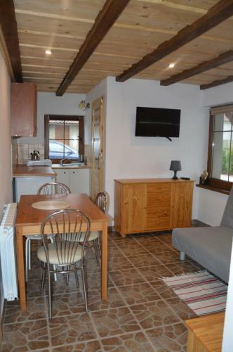 Apartamento Domek Nad Krutyni?