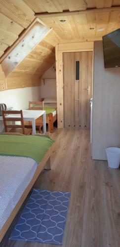 Apartamento Domek Nad Krutyni?