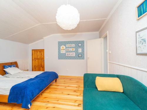 Spacious Holiday Home In Rowy