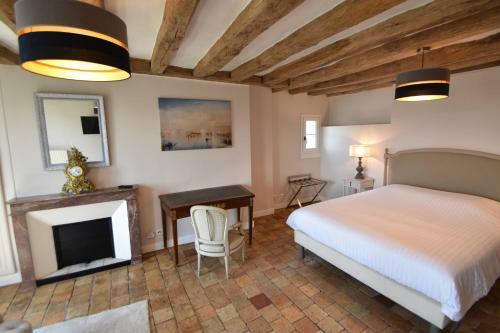 Hostal Les Destin�es
