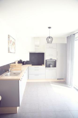 Maison Neuve � 350m De La Plage La Casa Sova�na