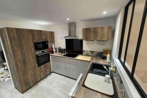 Apartamento Coworking House - Quiet With Rooftop