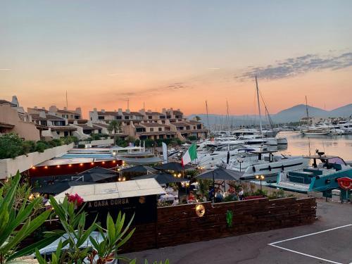 Apartamento 2km Saint-tropez, 2min Plage, Acc�s Direct Port