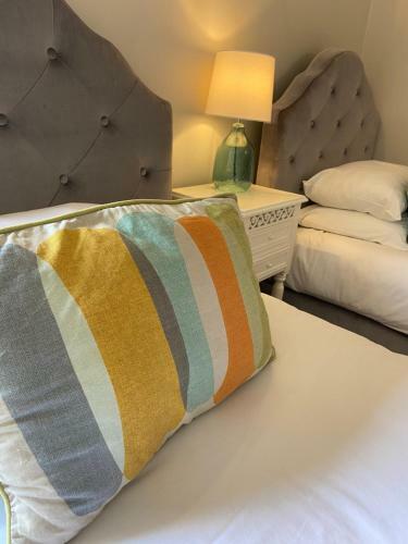 Bed & Breakfast Dunedin Country House