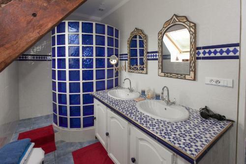 Bed & Breakfast Chambres D'h�tes - Les Palmiers