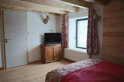 Hostal La Ferme Sous Les Hiez