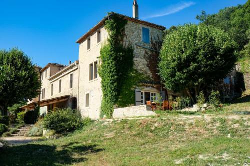 Apartamentos Ermitage Crestet (ventoux - Provence)
