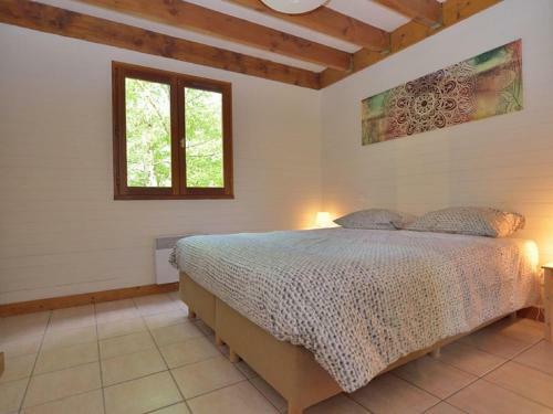 Serene Holiday Home In Cussac With Private Terrace, Barbeque