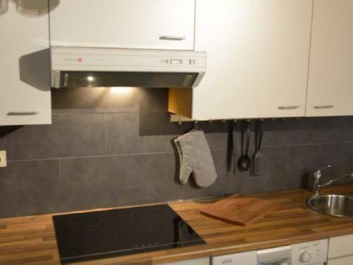 Serene Holiday Home In Cussac With Private Terrace, Barbeque