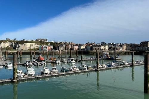 Apartamento Magnifique Triplex En Plein C?ur de Dieppe