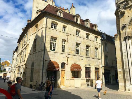Apartamento Le Relais Des Ducs : Centre Historique Dijon